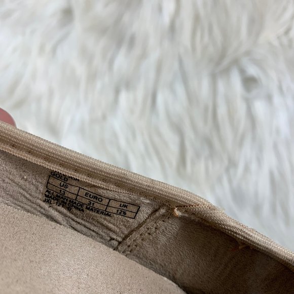 Michael Kors Girls 13 Gold Shimmer Ballet Flat - Picture 4 of 4